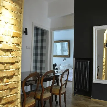 Prestige Amberhome Cracovia